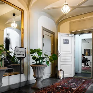 Hotel Castle House ***